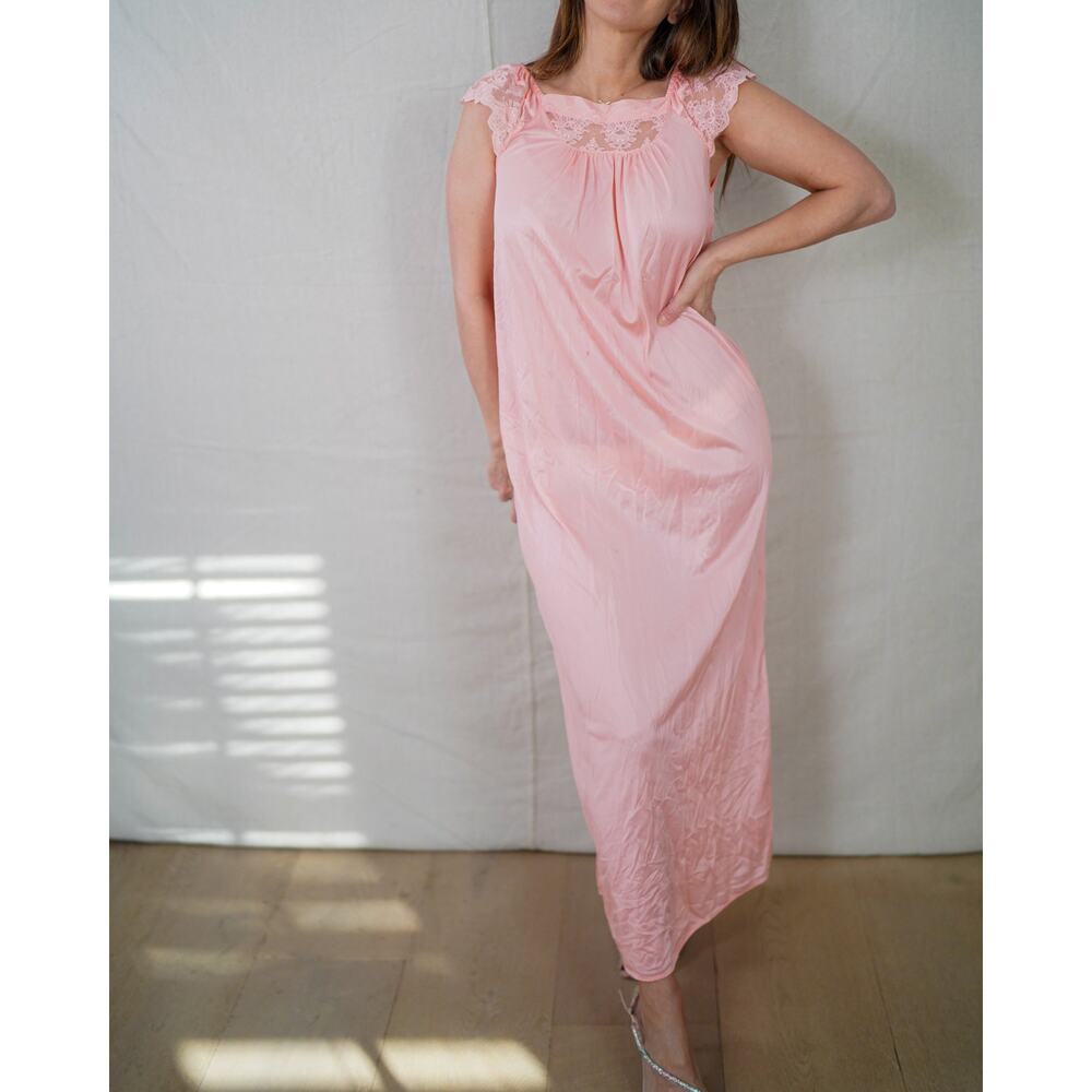 Vintage Blush Pink Lace Nightgown Dress – Sweetheart Valentine Slip